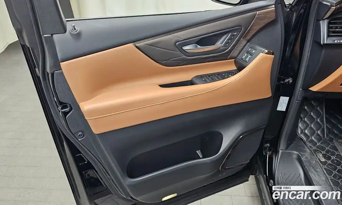 Toyota Alphard 2025 2.5 гидро, фото 15