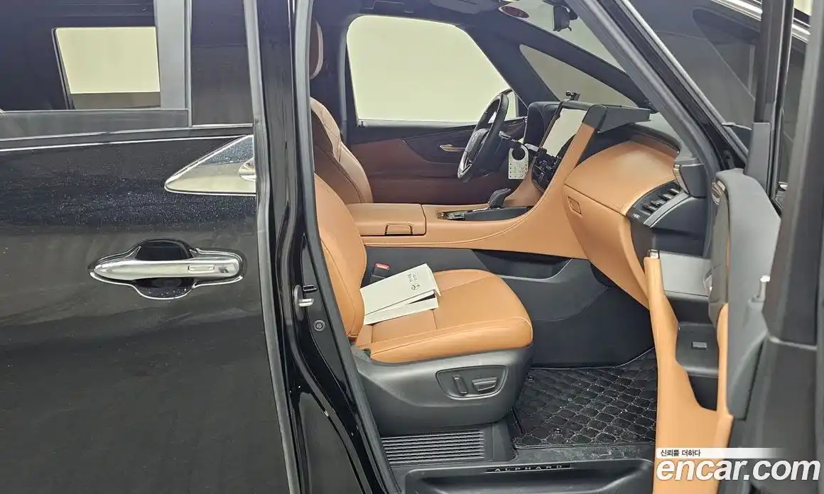 Toyota Alphard 2025 2.5 гидро, фото 16
