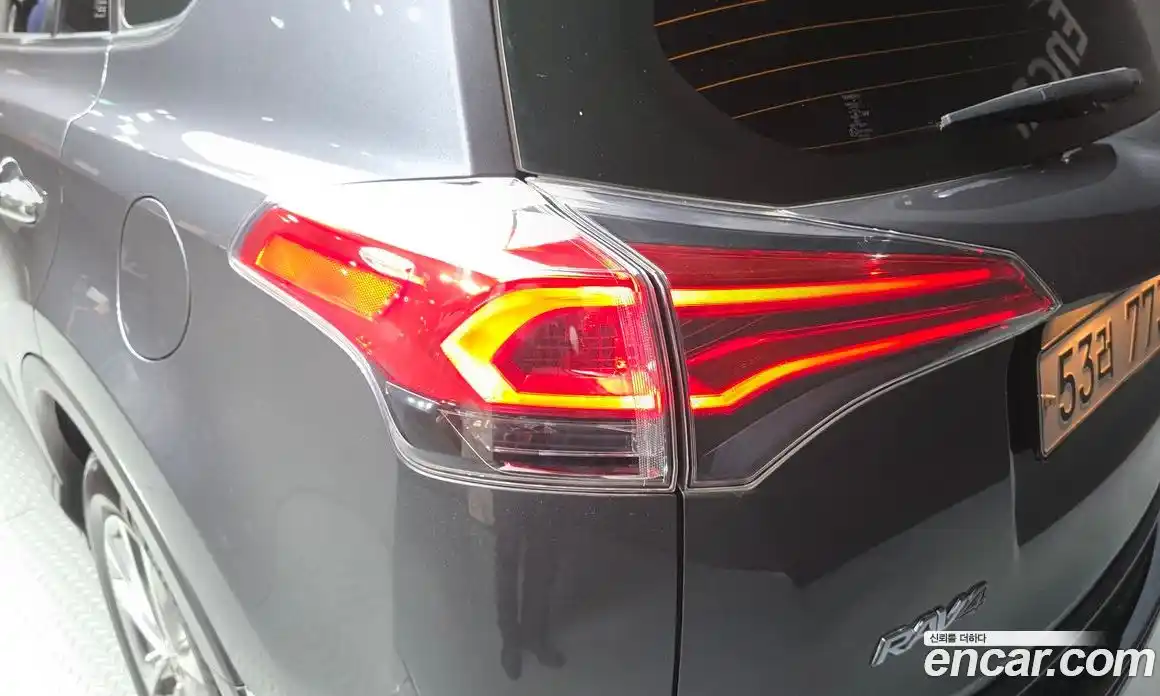 Toyota RAV4 2018 2.5 гидро, фото 9