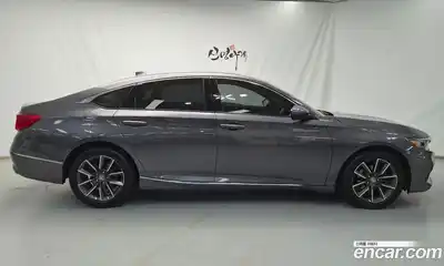 Honda Accord 2022 1.5 автомат (гидро), миниатюра 2