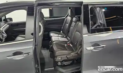 Honda Odyssey 2018 3.5 автомат (гидро), миниатюра 11