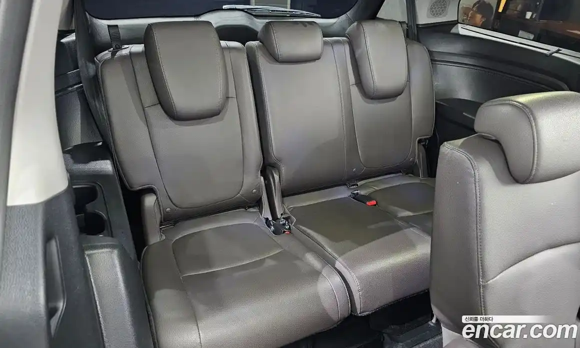 Honda Odyssey 2018 3.5 автомат (гидро), фото 14