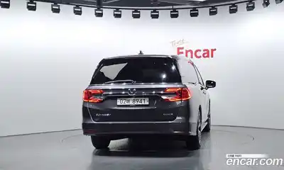 Honda Odyssey 2018 3.5 автомат (гидро), миниатюра 4