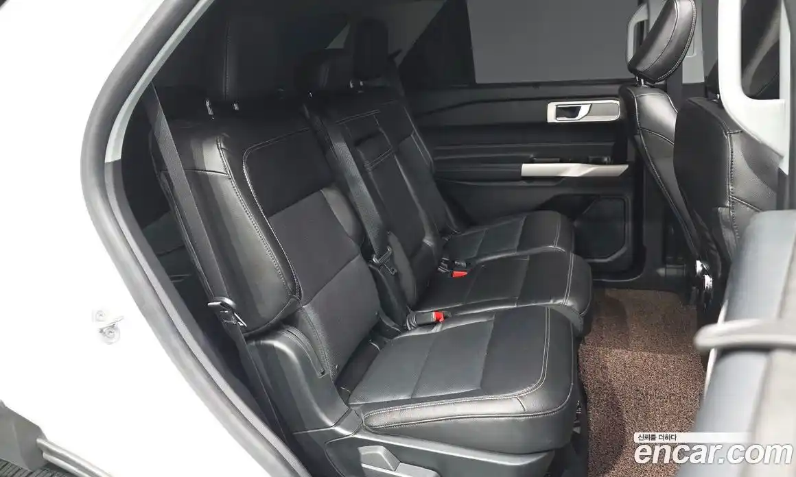 Ford Explorer 2022 2.3 автомат (гидро), фото 18