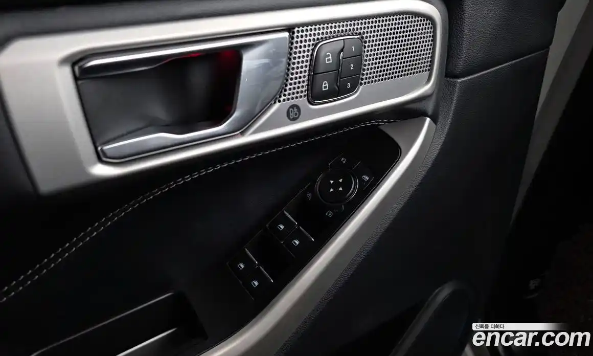Ford Explorer 2022 2.3 автомат (гидро), фото 35