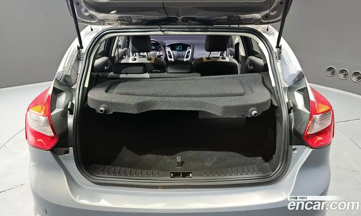 Ford Focus 2014 2.0 автомат (гидро), фото 20