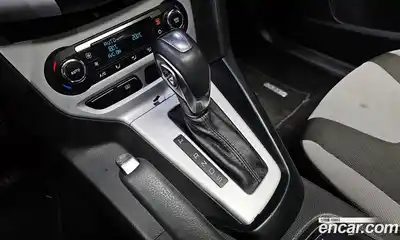 Ford Focus 2014 2.0 автомат (гидро), миниатюра 9