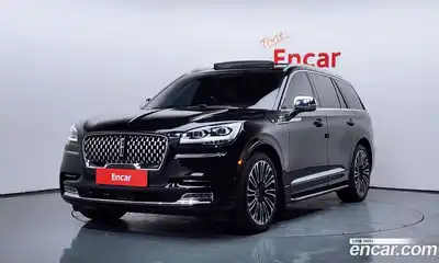 Lincoln Aviator