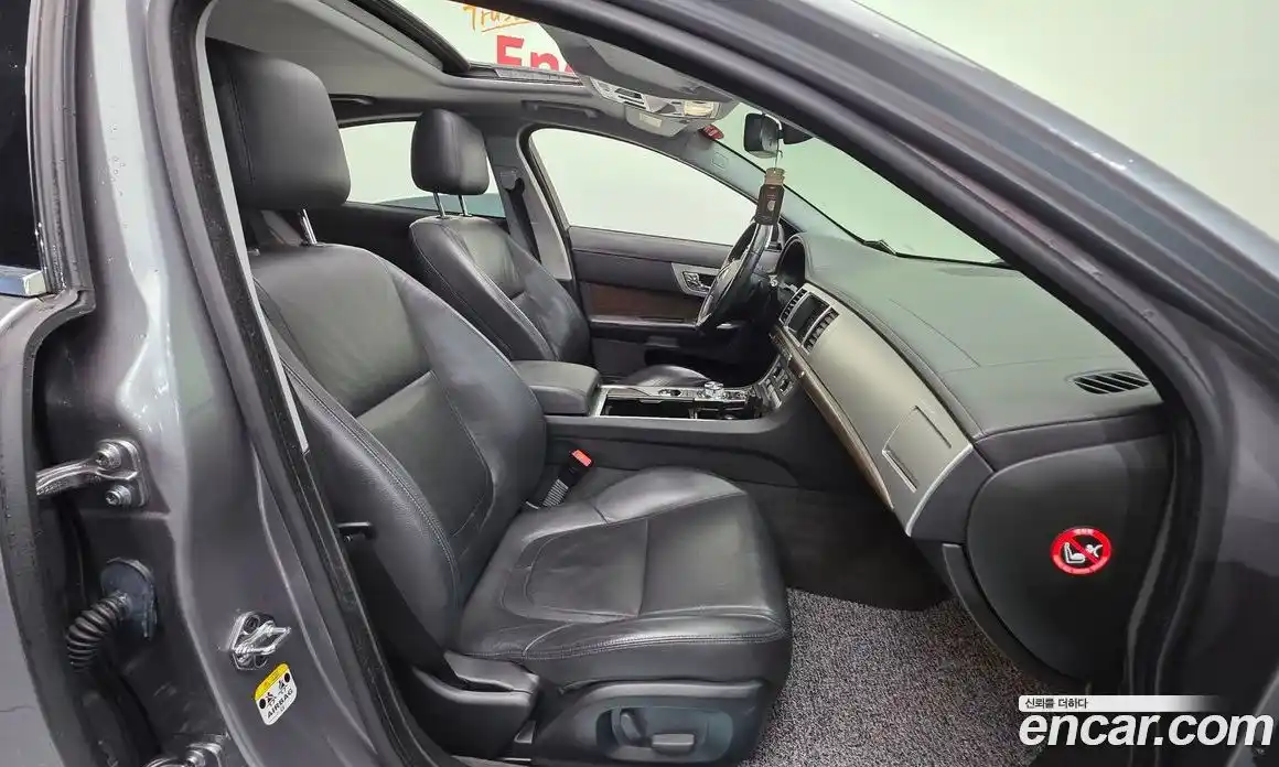 Jaguar XF 2013 2.0 гидро, фото 10