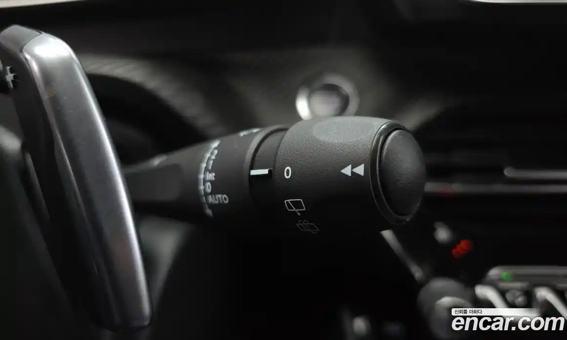 Peugeot 2008 2021 1.5 автомат (гидро), фото 25