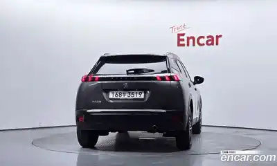 Peugeot 2008 2021 1.5 автомат (гидро), миниатюра 4