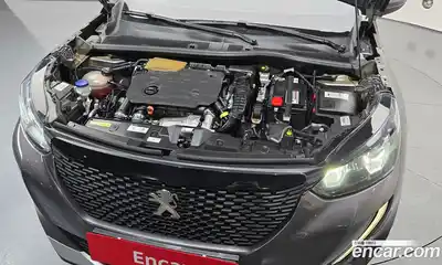 Peugeot 2008 2021 1.5 автомат (гидро), миниатюра 6