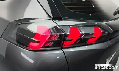 Peugeot 2008 2021 1.5 автомат (гидро), миниатюра 9
