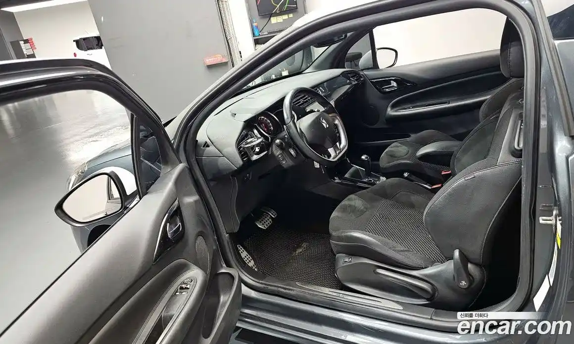 Citroen DS3 2017 1.6 гидро, фото 13