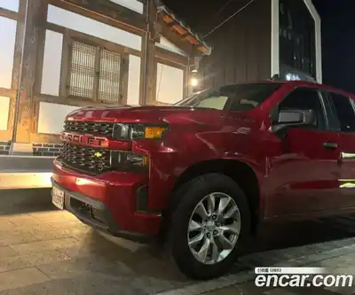 Chevrolet Silverado 2021 5.3 гидро, миниатюра 3
