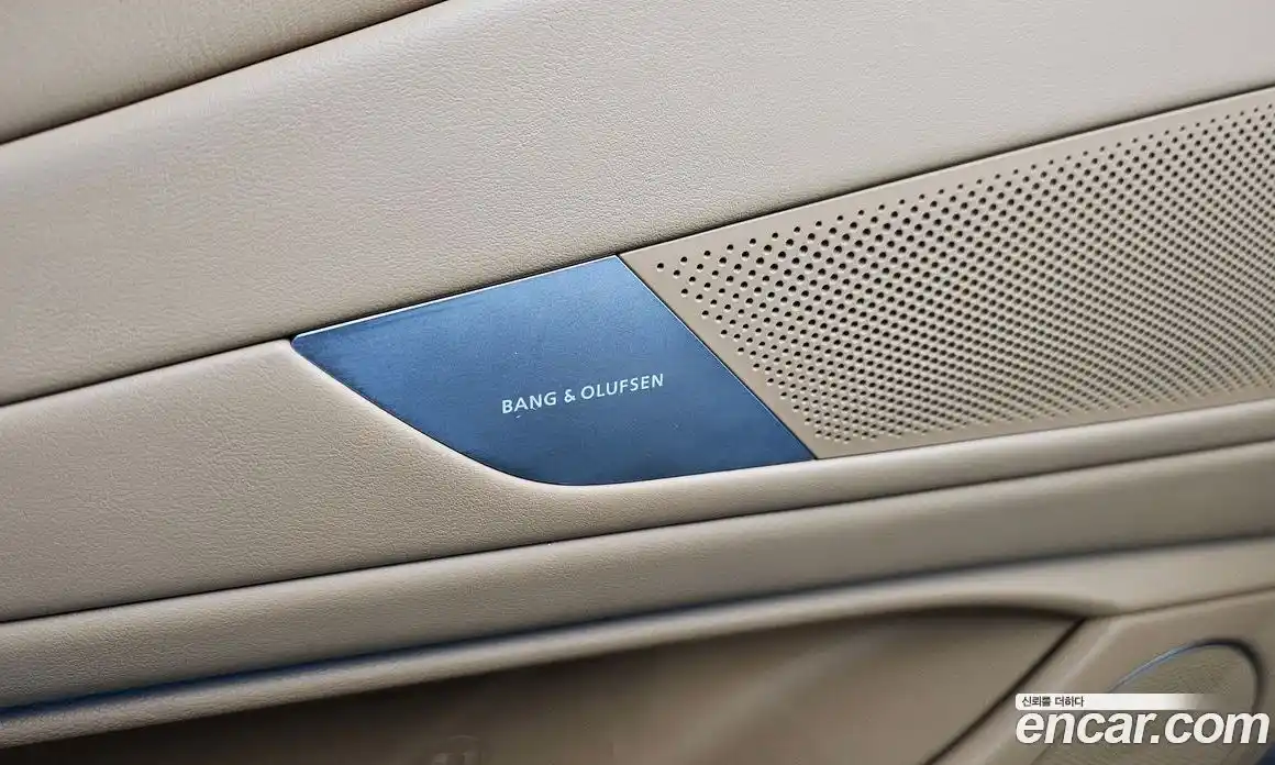 Genesis G80 2024 2.5 автомат (гидро), фото 17
