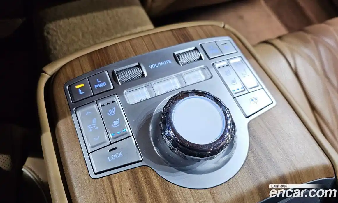 Genesis G80 2024 2.5 автомат (гидро), фото 19
