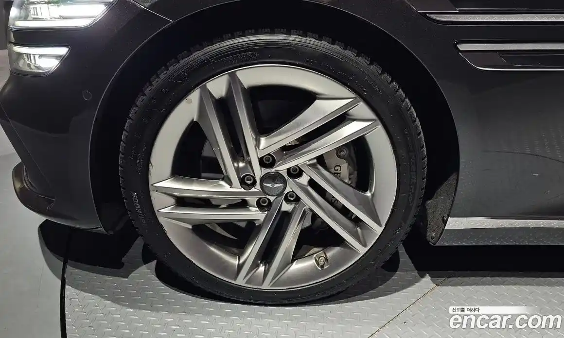 Genesis G80 2024 2.5 автомат (гидро), фото 5