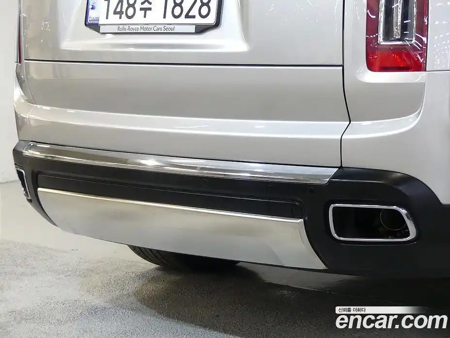 Rolls-Royce Cullinan 2023 6.7 гидро, фото 19