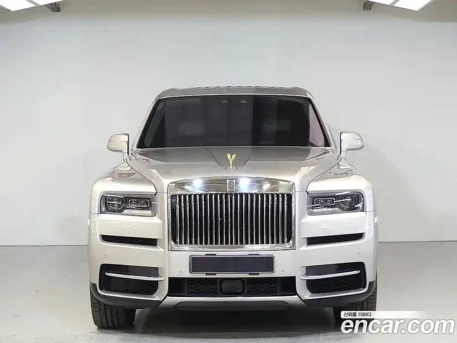 Rolls-Royce Cullinan 2023 6.7 гидро, фото 2
