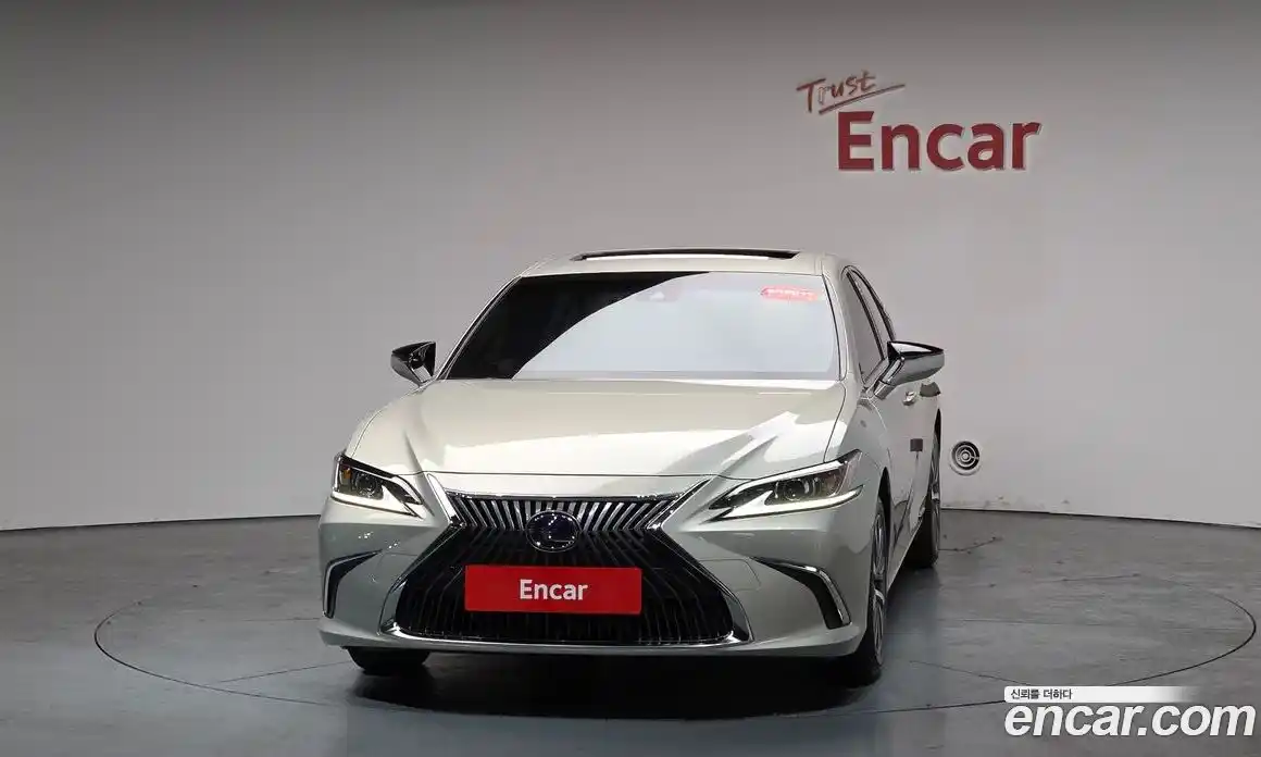 Lexus ES 2018 2.5 гидро, фото 2