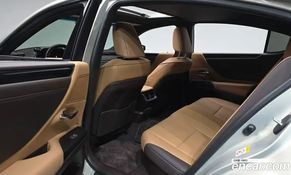 Lexus ES 2018 2.5 гидро, фото 10