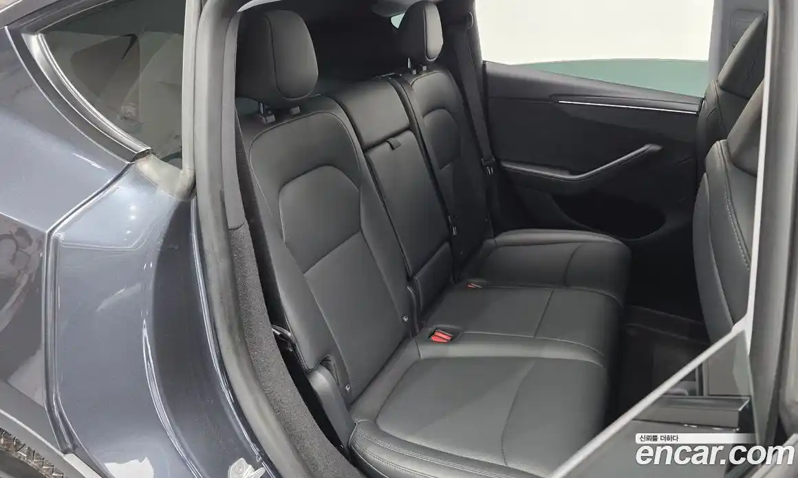 Tesla Model Y 2025 0.2 гидро, фото 17