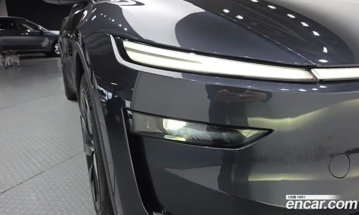 Tesla Model Y 2025 0.2 гидро, фото 8
