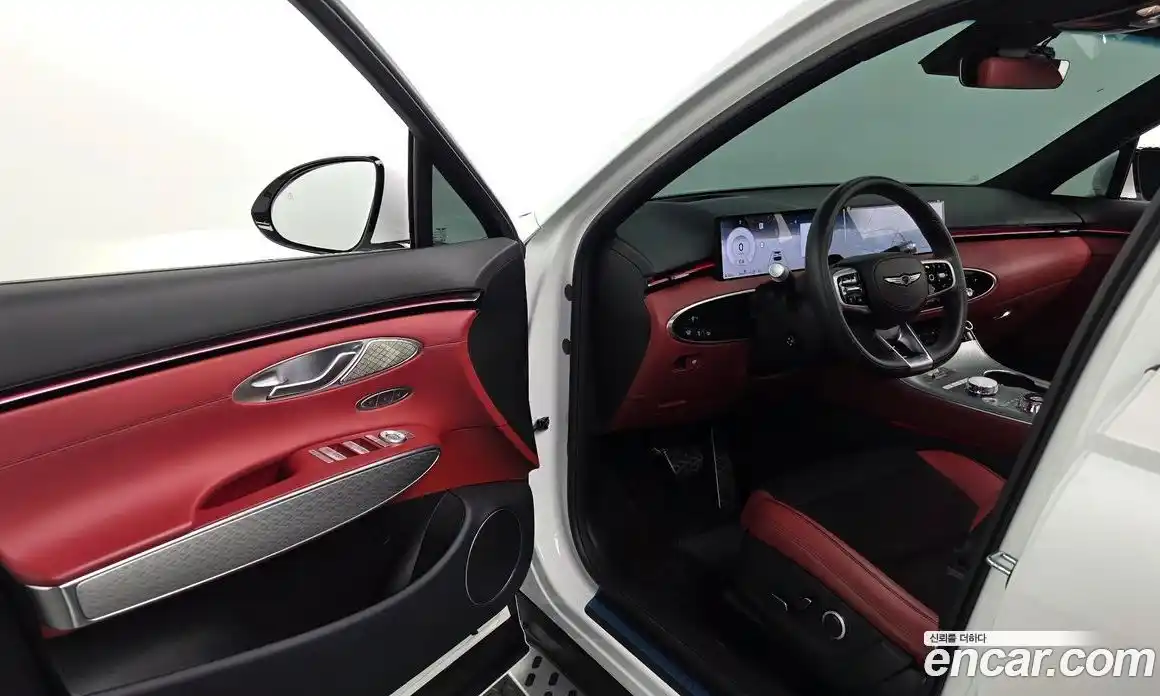 Genesis GV70 2024 2.5 автомат (гидро), фото 11