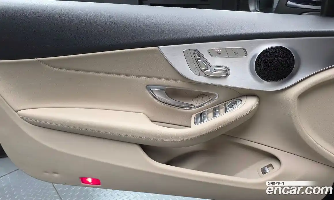 Mercedes-Benz C-Class 2017 2.0 автомат (гидро), фото 14