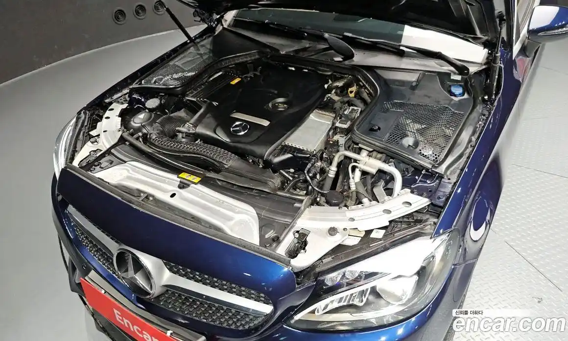 Mercedes-Benz C-Class 2017 2.0 автомат (гидро), фото 6
