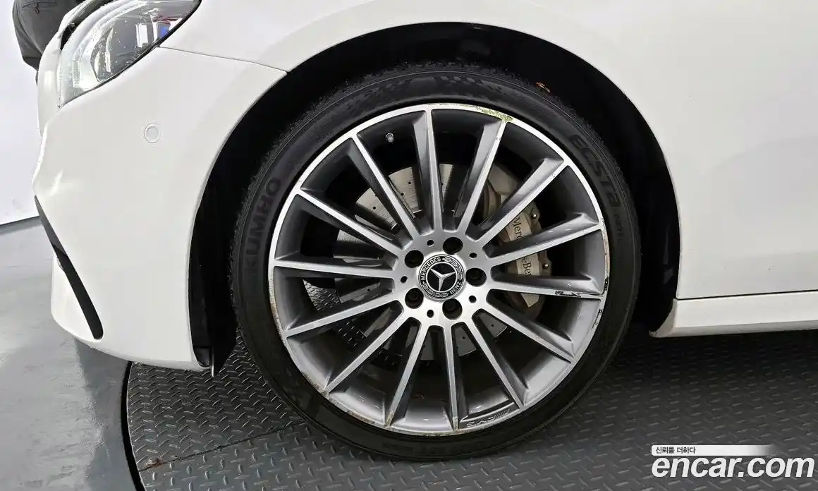 Mercedes-Benz E-Class 2020 2.0 автомат (гидро), фото 5
