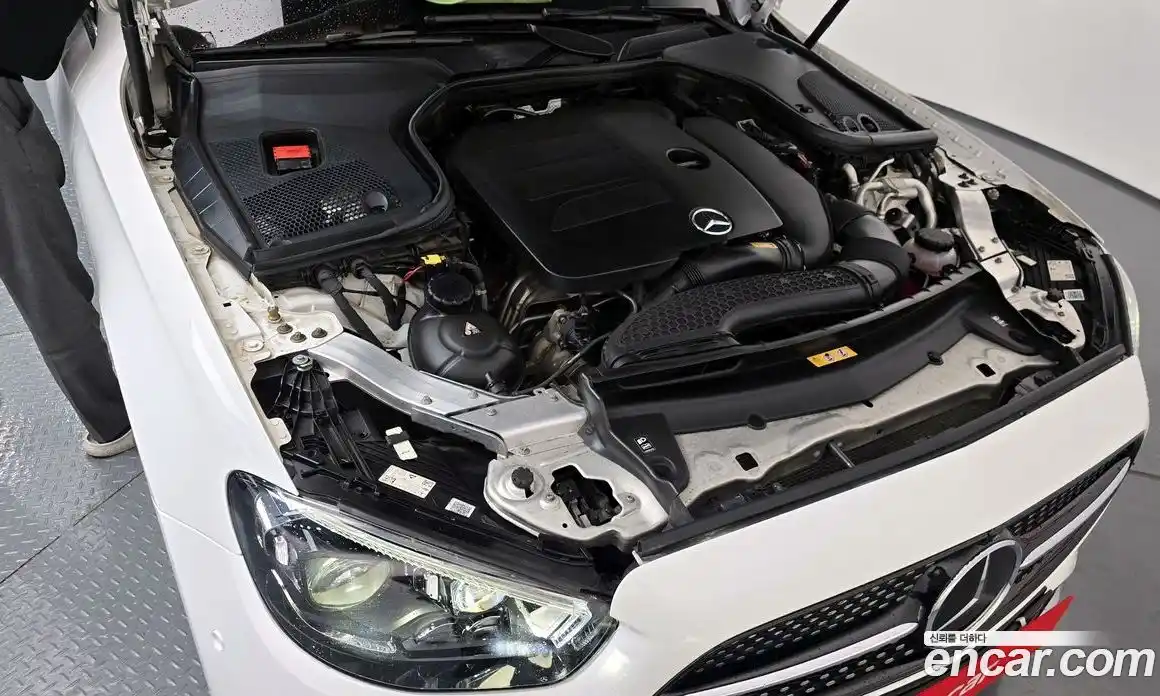 Mercedes-Benz E-Class 2020 2.0 автомат (гидро), фото 6