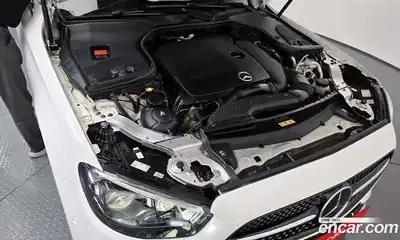 Mercedes-Benz E-Class 2020 2.0 автомат (гидро), миниатюра 6