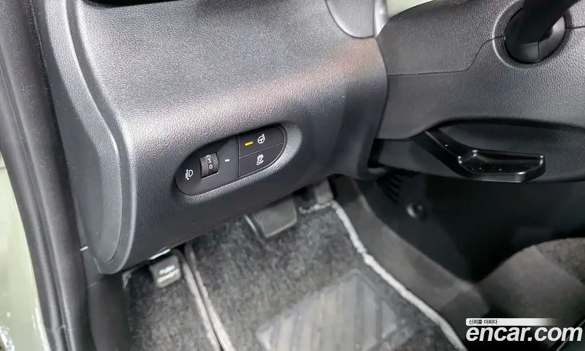 Hyundai Casper 2021 1.0 автомат (гидро), фото 24