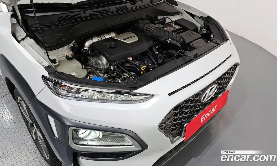 Hyundai Kona 2018 1.6 автомат (гидро), фото 6