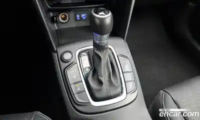 Hyundai Kona 2018 1.6 автомат (гидро), миниатюра 9