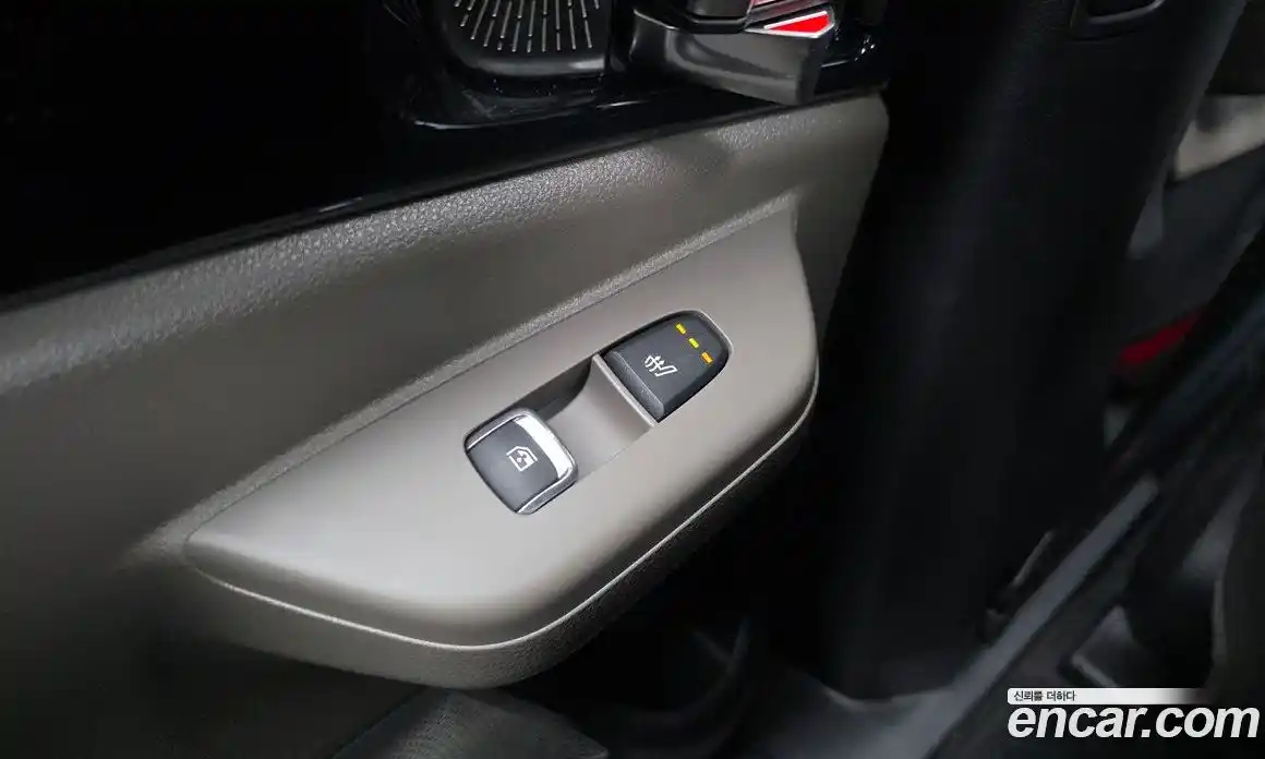 Kia Carnival 2025 2.2 автомат (гидро), фото 19