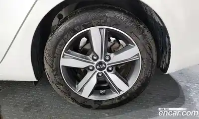 Kia K3 2017 1.6 автомат (гидро), миниатюра 7