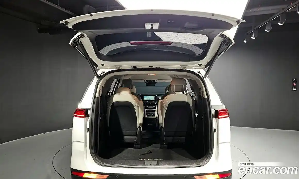Kia Carnival 2022 3.5 автомат (гидро), фото 26