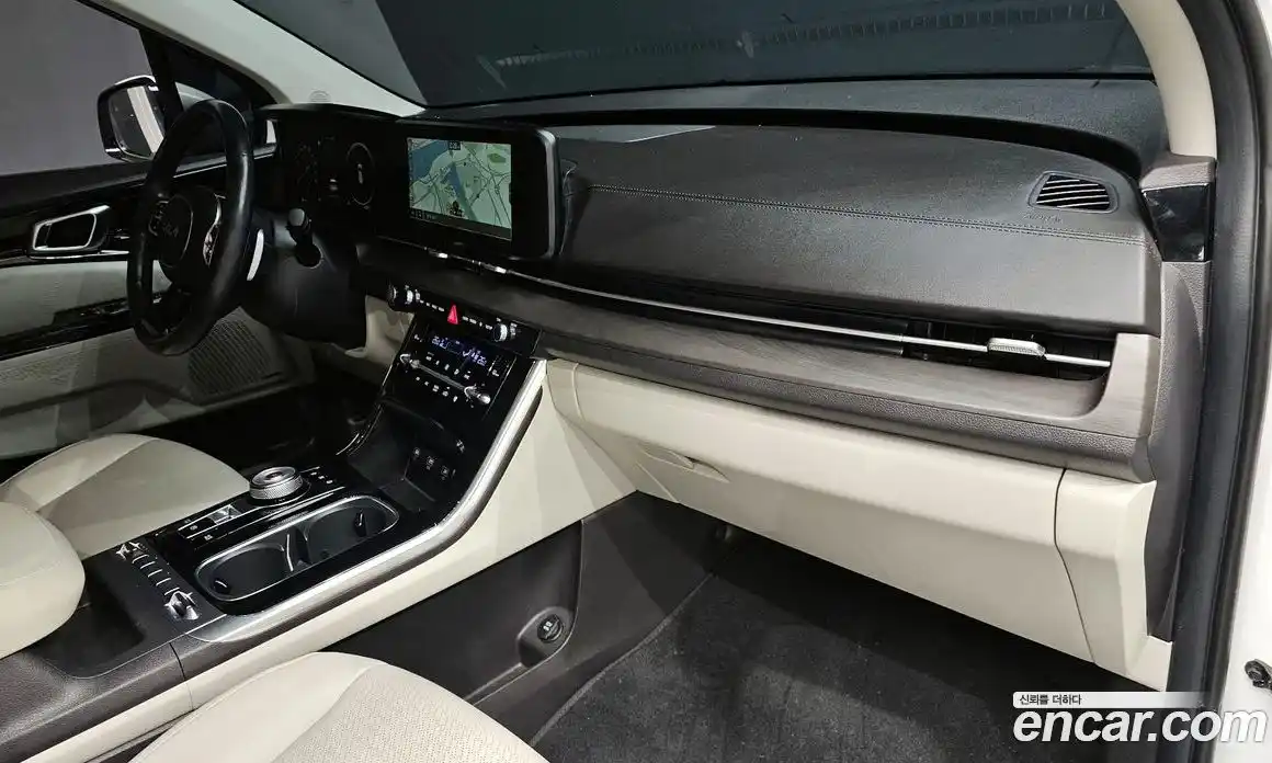 Kia Carnival 2022 3.5 автомат (гидро), фото 29