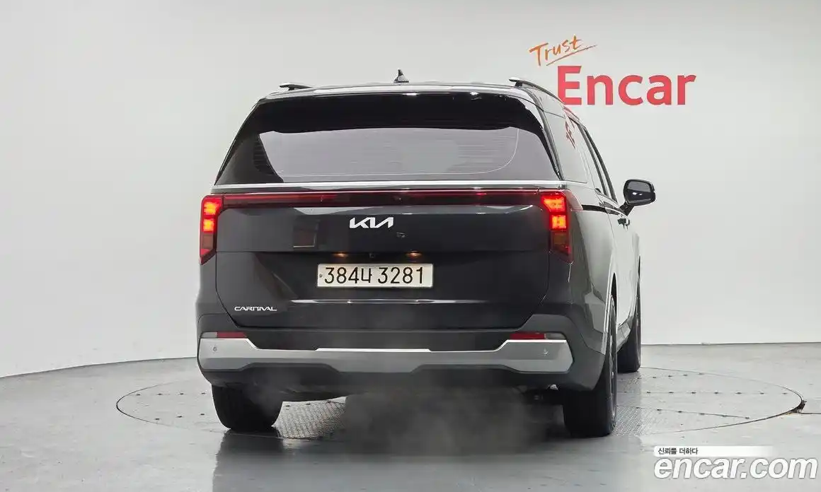 Kia Carnival 2024 3.5 автомат (гидро), фото 4