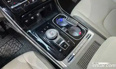 Kia Carnival 2023 3.5 автомат (гидро), миниатюра 9