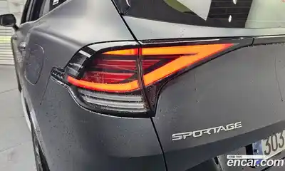Kia Sportage 2022 1.6 автомат (гидро), миниатюра 8
