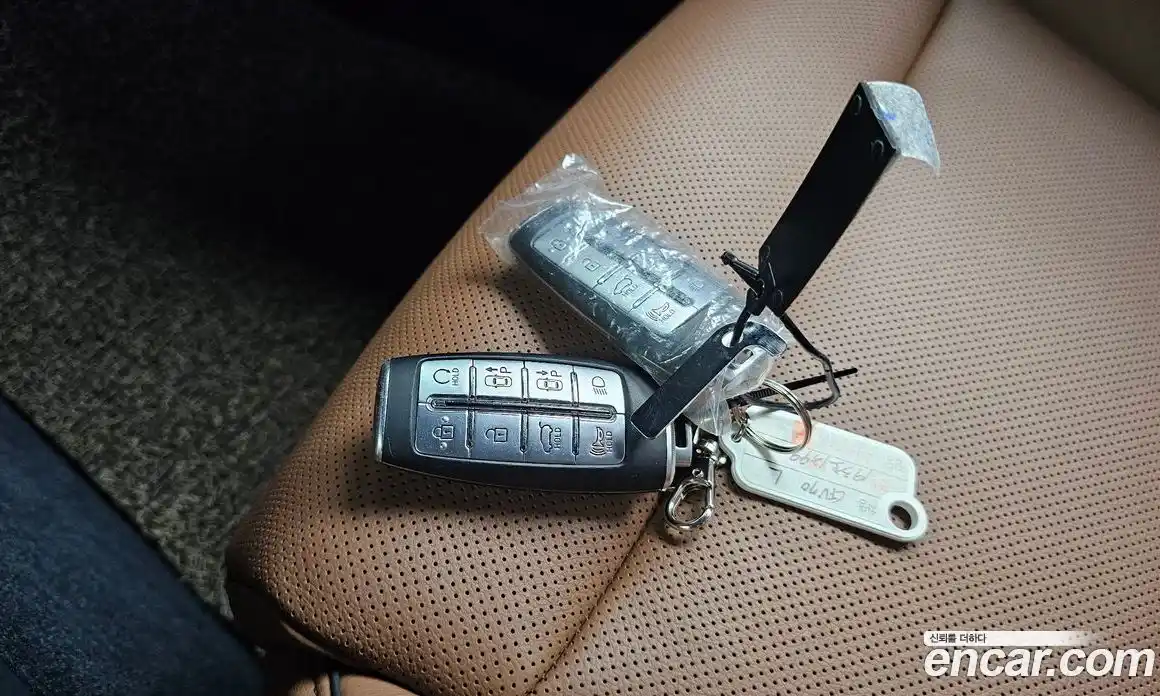 Genesis GV70 2023 2.5 автомат (гидро), фото 21