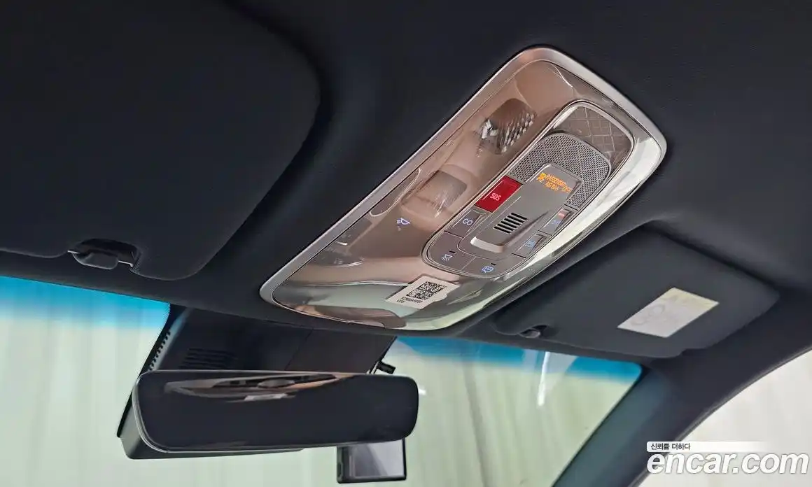 Genesis GV70 2023 2.5 автомат (гидро), фото 25