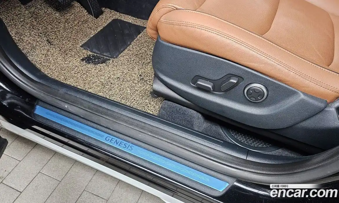 Genesis GV70 2023 2.5 автомат (гидро), фото 34