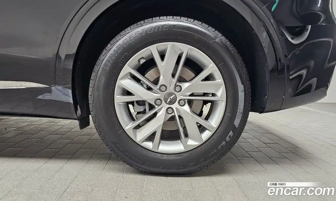 Genesis GV70 2023 2.5 автомат (гидро), фото 7