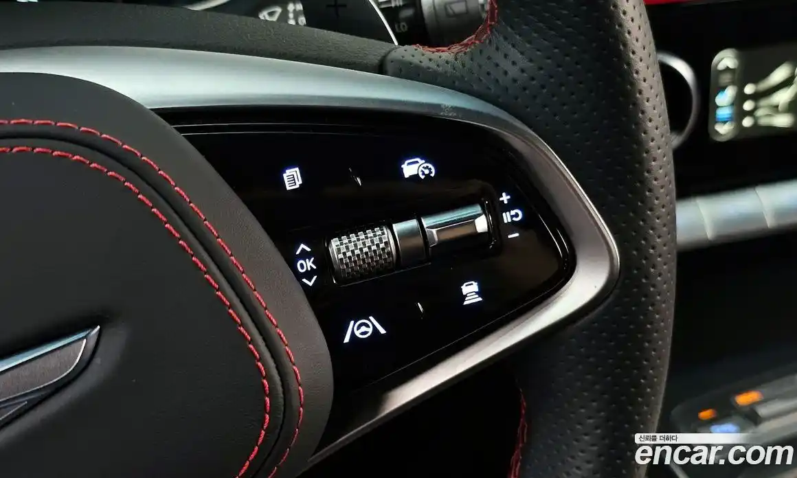 Genesis GV70 2021 2.2 автомат (гидро), фото 13