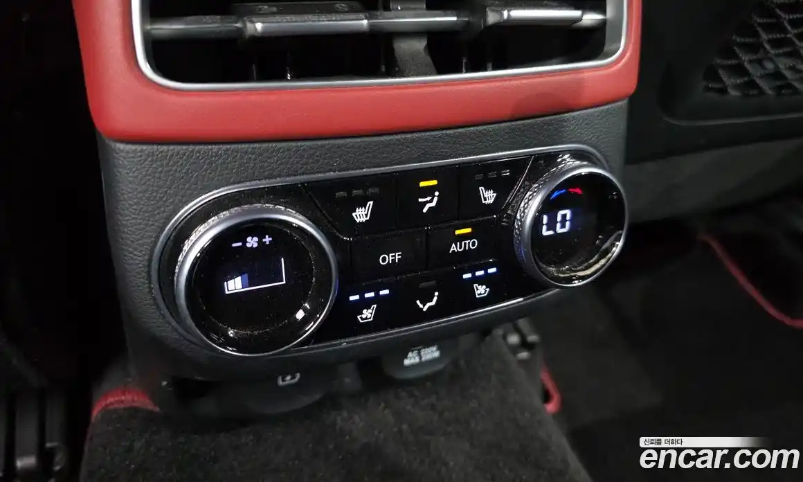 Genesis GV70 2022 2.2 гидро, фото 33